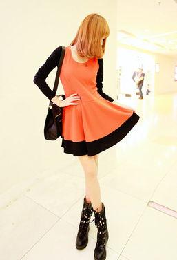 吃瓜连衣裙店主,揭秘吃瓜连衣裙店主的时尚秘密