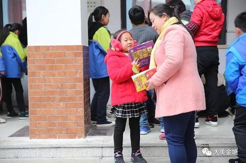 常驻红领巾吃瓜