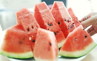 孕妇吃瓜还是吃青菜好,瓜类与青菜的营养较量