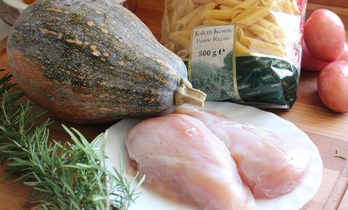 四月十八吃瓜,揭秘娱乐圈的“瓜田”盛事