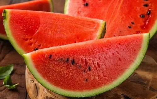 金融吃瓜最新,揭秘吃瓜群众眼中的金融风云