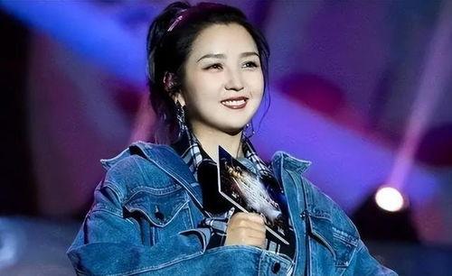 何洁超女吃瓜,揭秘娱乐圈的“吃瓜”真相