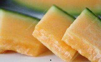 吃哈密瓜舌头痒,揭秘舌头为何会痒